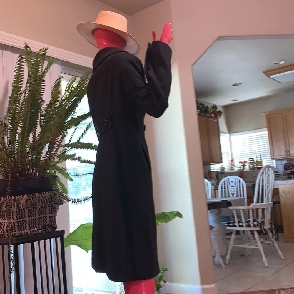 Guess Coat - Picture 4 of 14